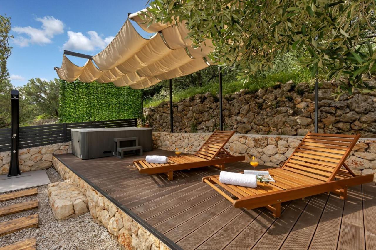 Apartments Lucky Brela Exterior foto