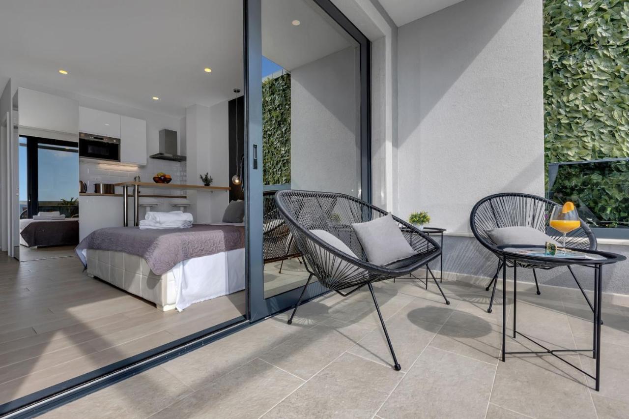Apartments Lucky Brela Exterior foto