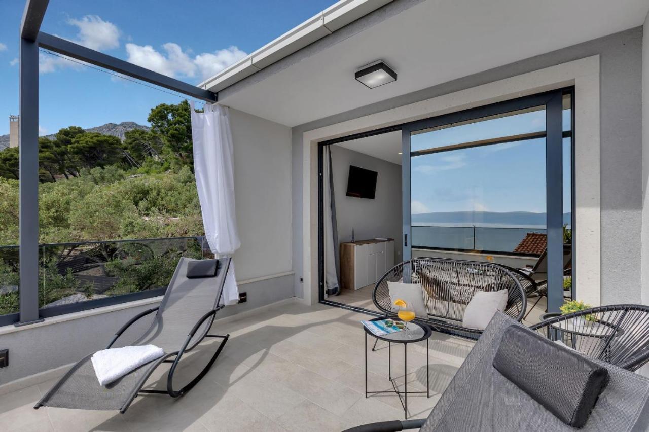 Apartments Lucky Brela Exterior foto